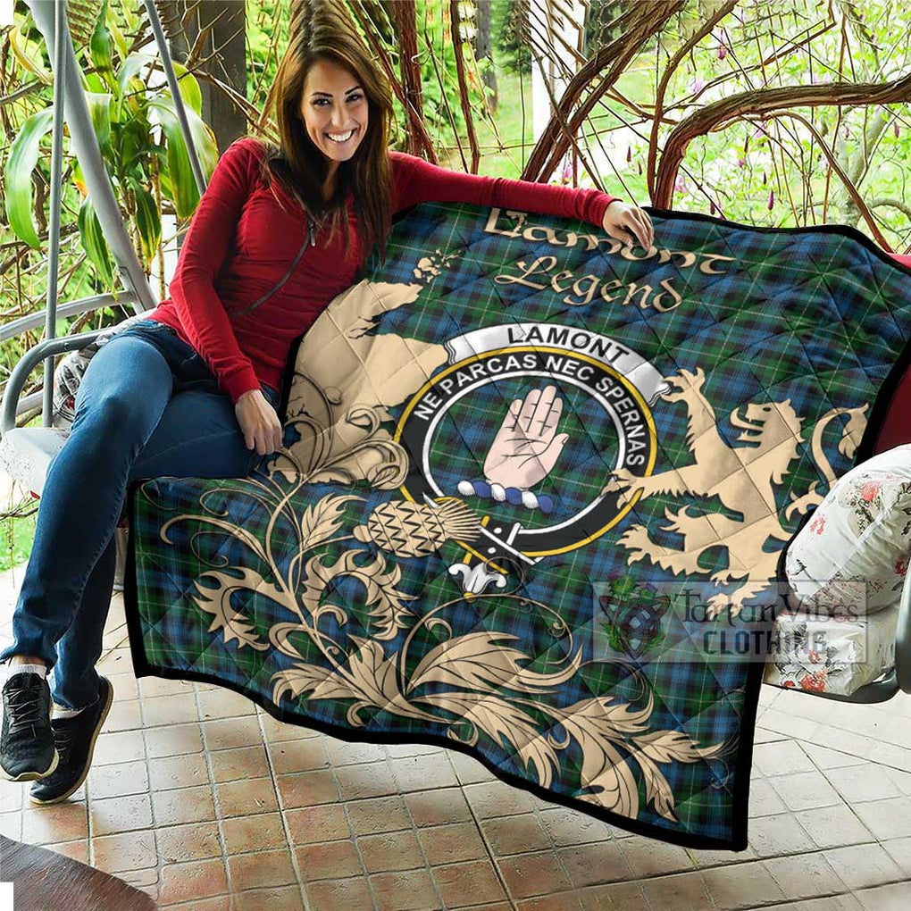 Tartan Vibes Clothing Lamont Tartan Quilt with Family Crest and Scottish Symbol Style