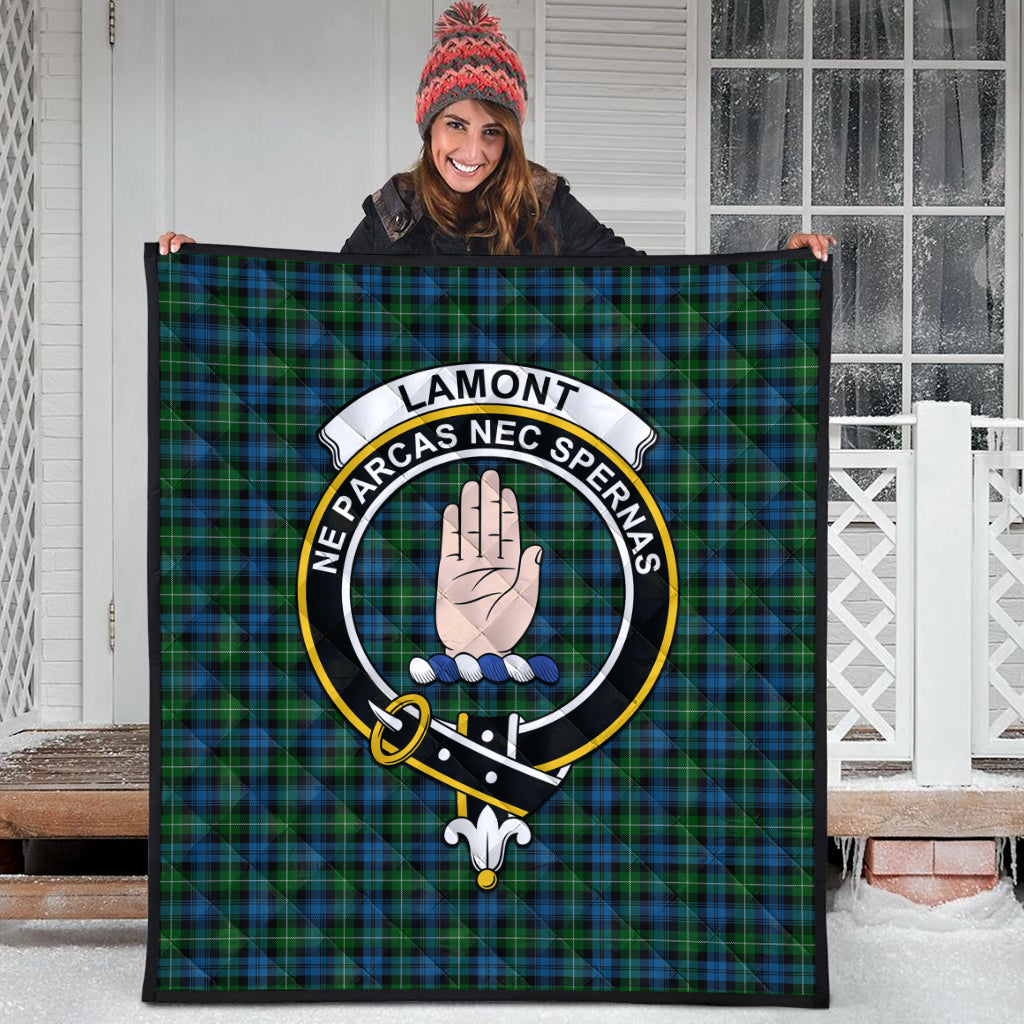 lamont-tartan-quilt-with-family-crest