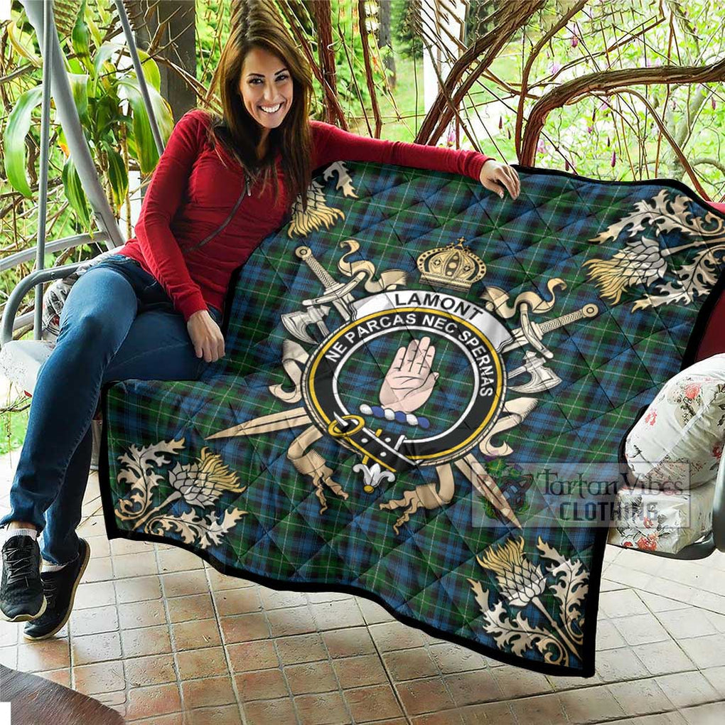 Tartan Vibes Clothing Lamont Tartan Quilt with Family Crest and Scottish Golden Courage Shield