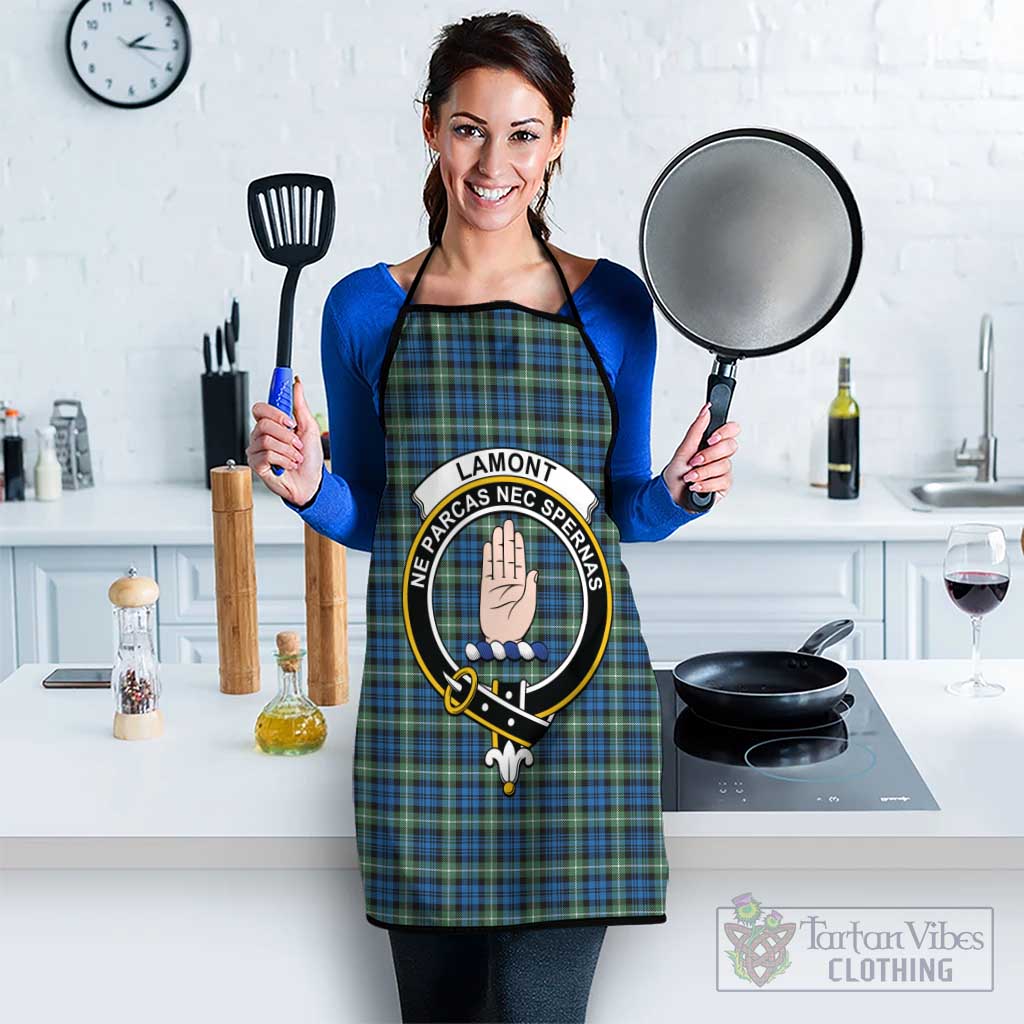 Lamont Ancient Tartan Apron with Family Crest Black S 38x47 cm - Tartan Vibes Clothing