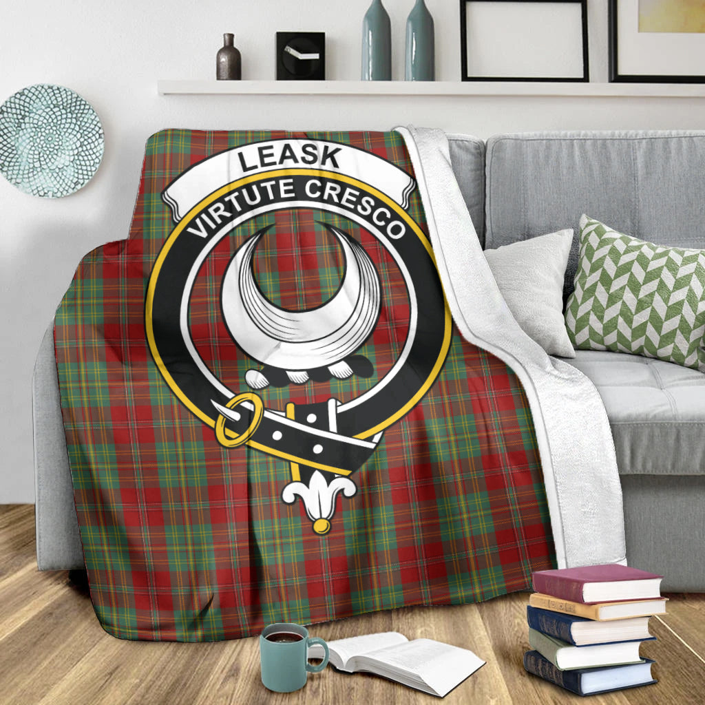 leask-tartab-blanket-with-family-crest