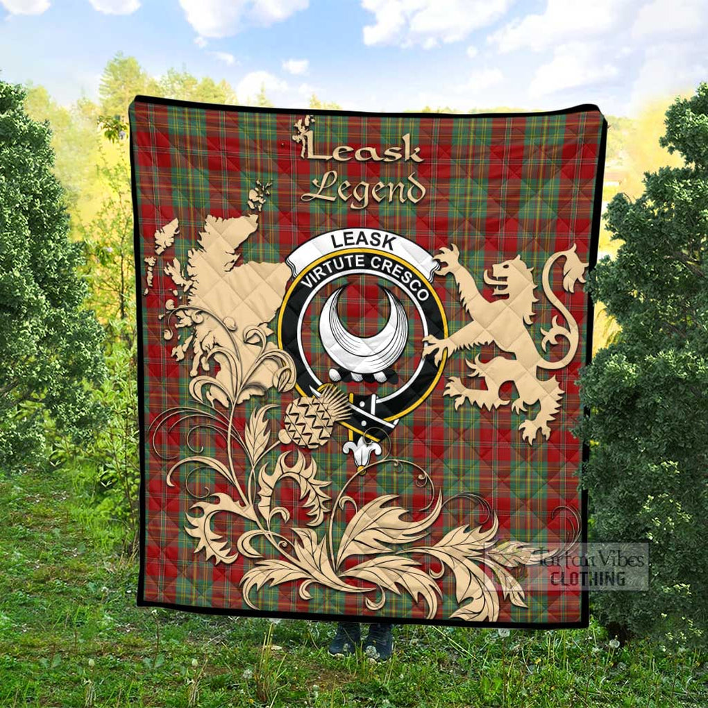 Tartan Vibes Clothing Leask Tartan Quilt with Family Crest and Scottish Symbol Style