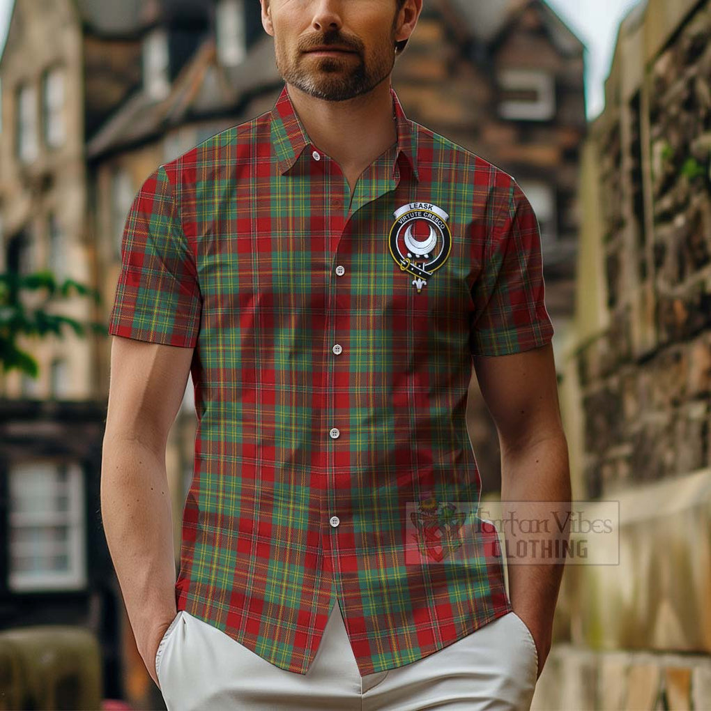 Tartan Vibes Clothing Leask Tartan Short Sleeve Button Shirt with Family Crest and Bearded Skull Holding Bottles of Whiskey