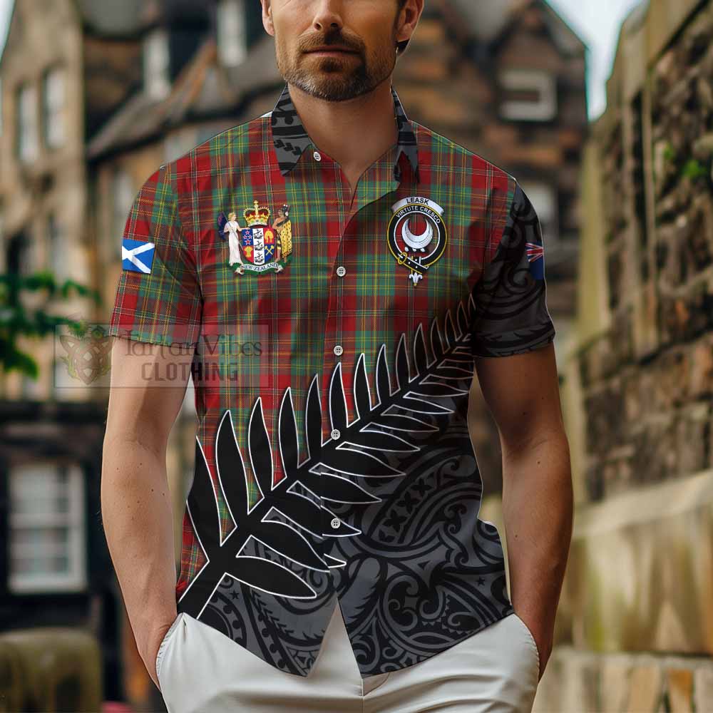 Tartan Vibes Clothing Leask Crest Tartan Short Sleeve Button Shirt with New Zealand Silver Fern Half Style