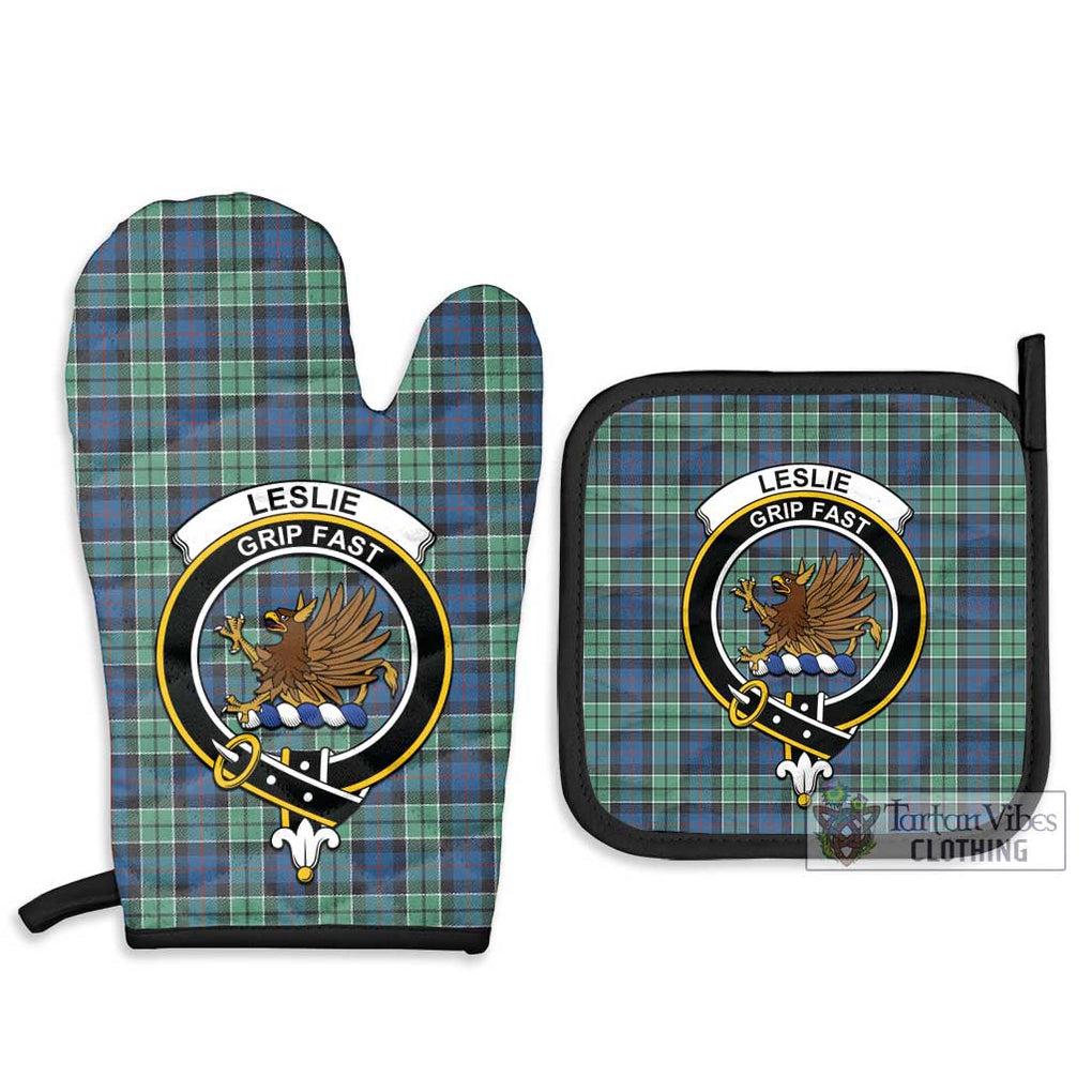 Leslie Hunting Ancient Tartan Combo Oven Mitt & Pot-Holder with Family Crest Combo 1 Oven Mitt & 2 Pot-Holder Black - Tartan Vibes Clothing