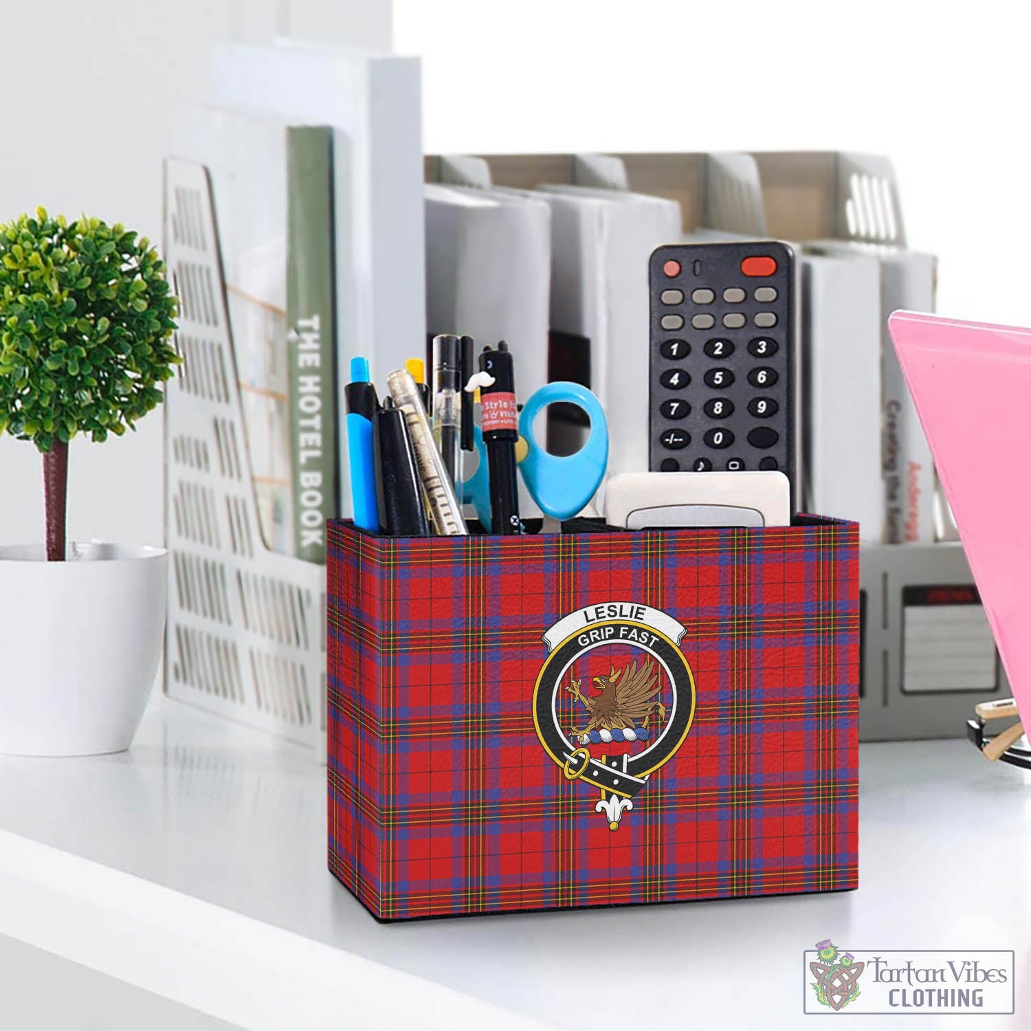 Tartan Vibes Clothing Leslie Modern Tartan Pen Holder with Family Crest