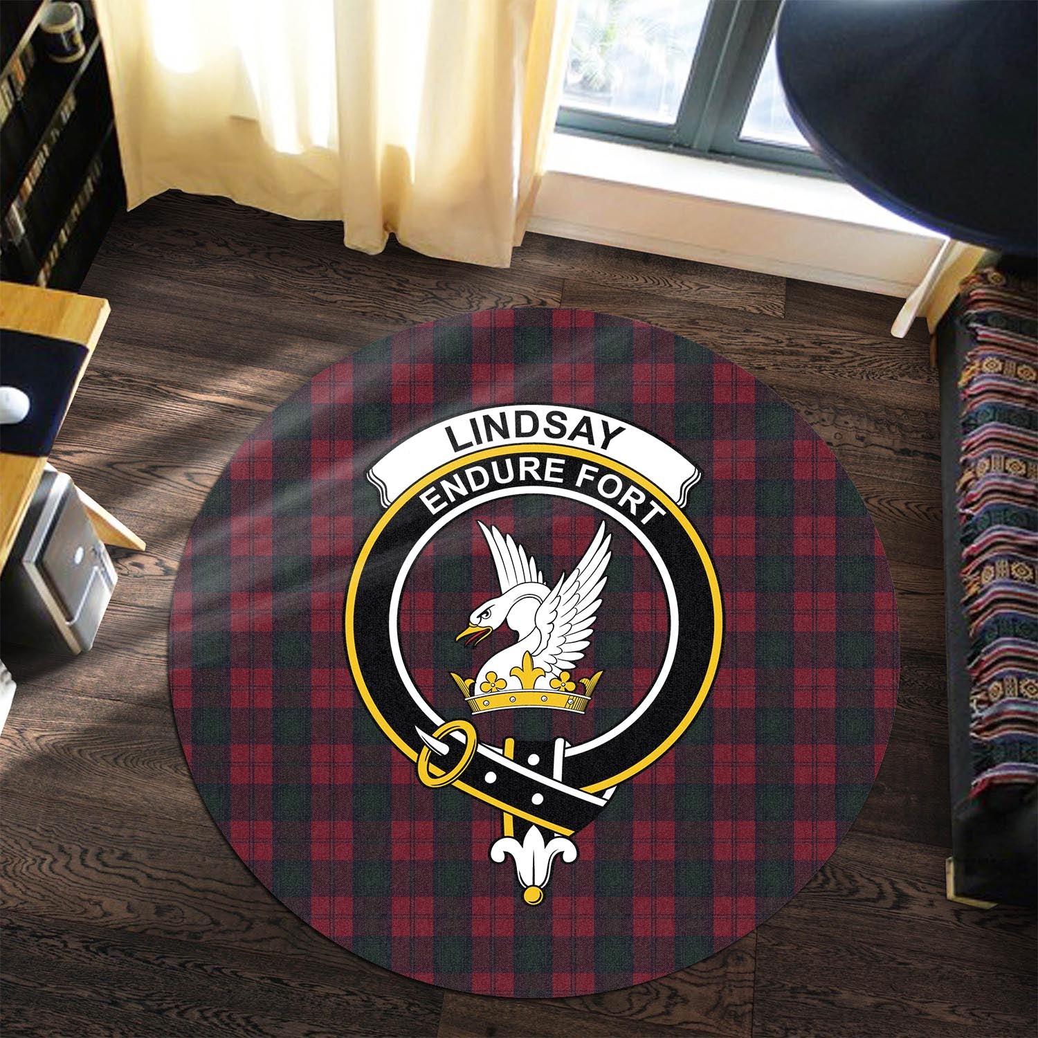 lindsay-tartan-round-rug-with-family-crest