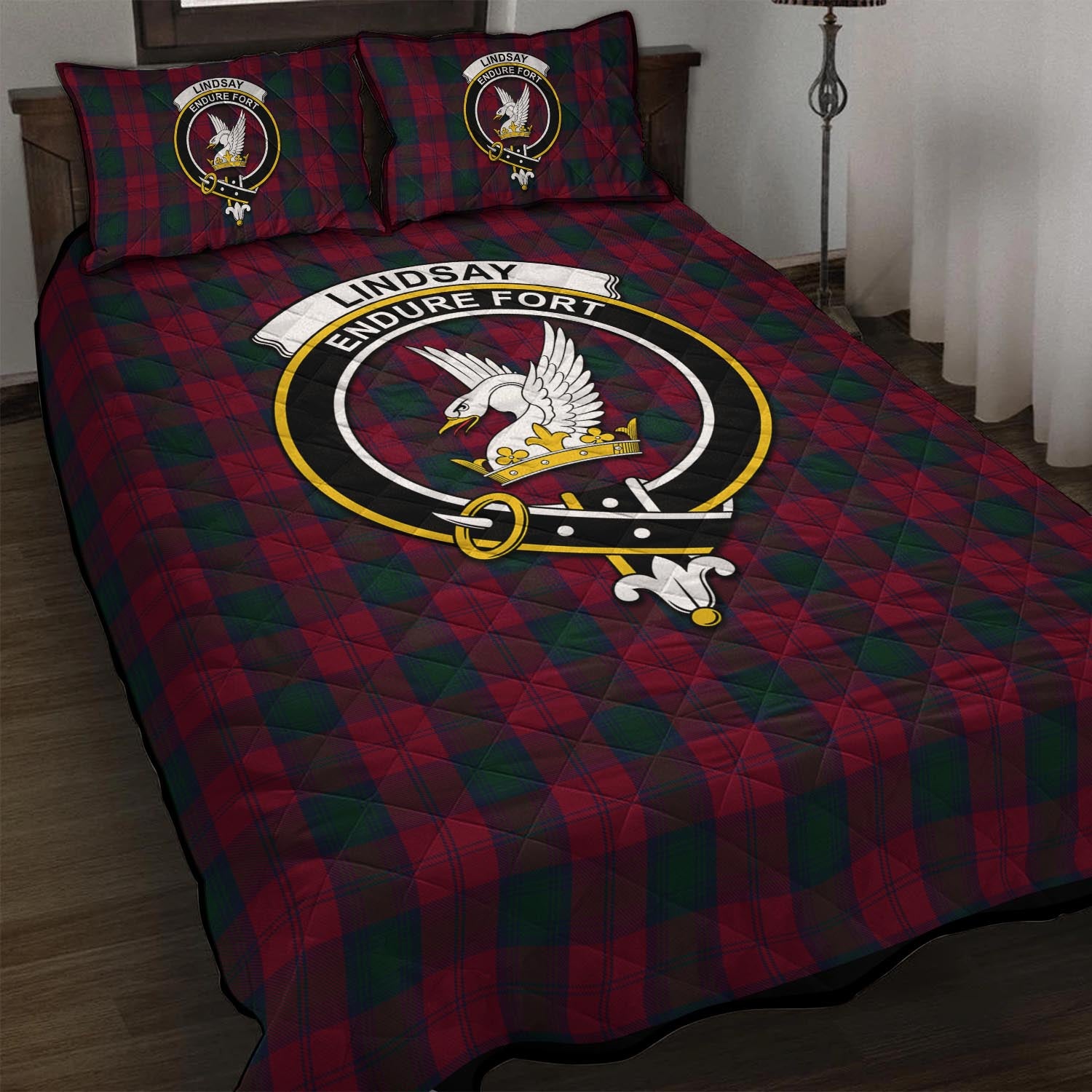 Lindsay Tartan Quilt Bed Set with Family Crest - Tartan Vibes Clothing