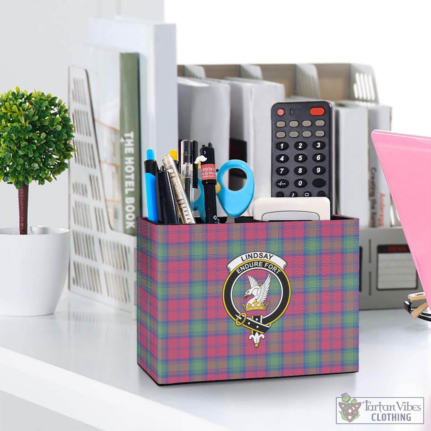 Tartan Vibes Clothing Lindsay Ancient Tartan Pen Holder with Family Crest