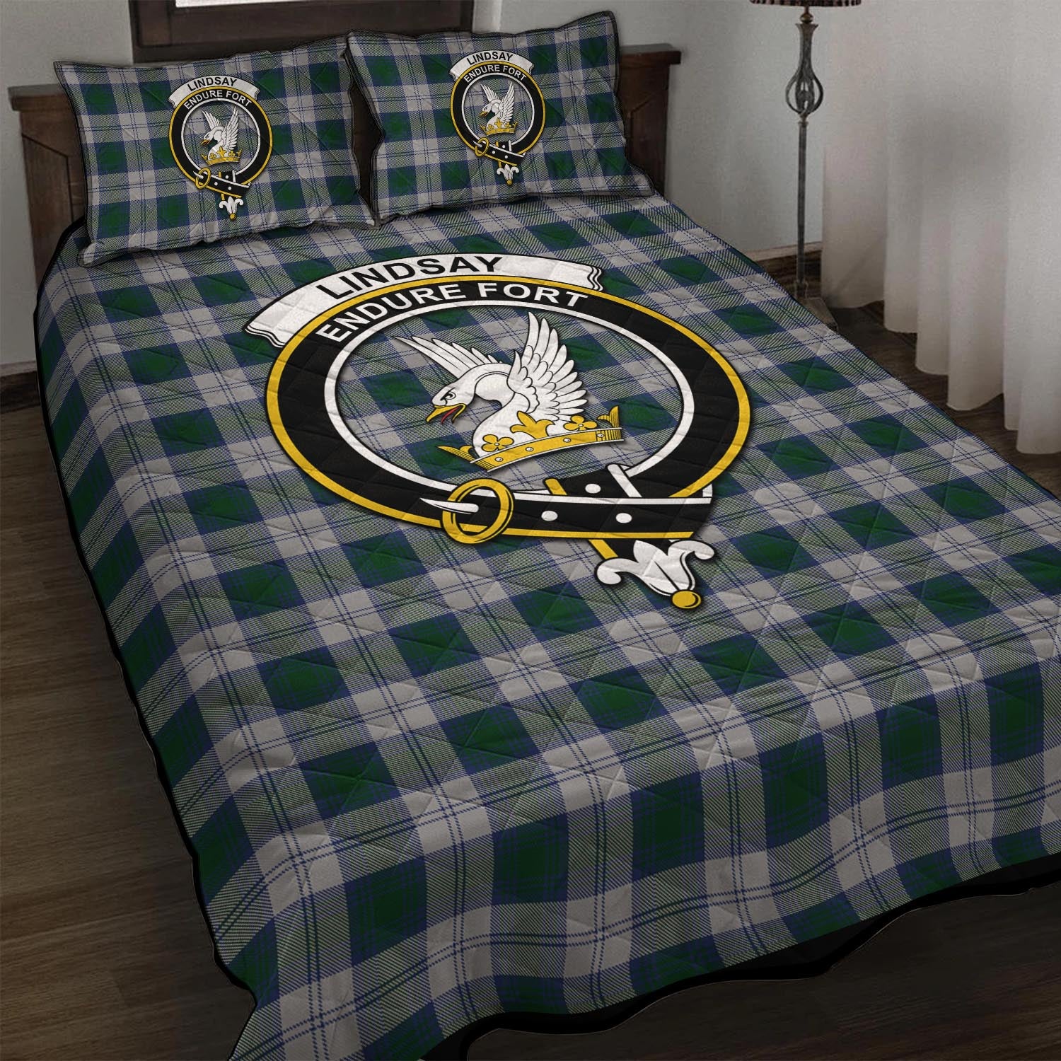 Lindsay Dress Tartan Quilt Bed Set with Family Crest - Tartan Vibes Clothing