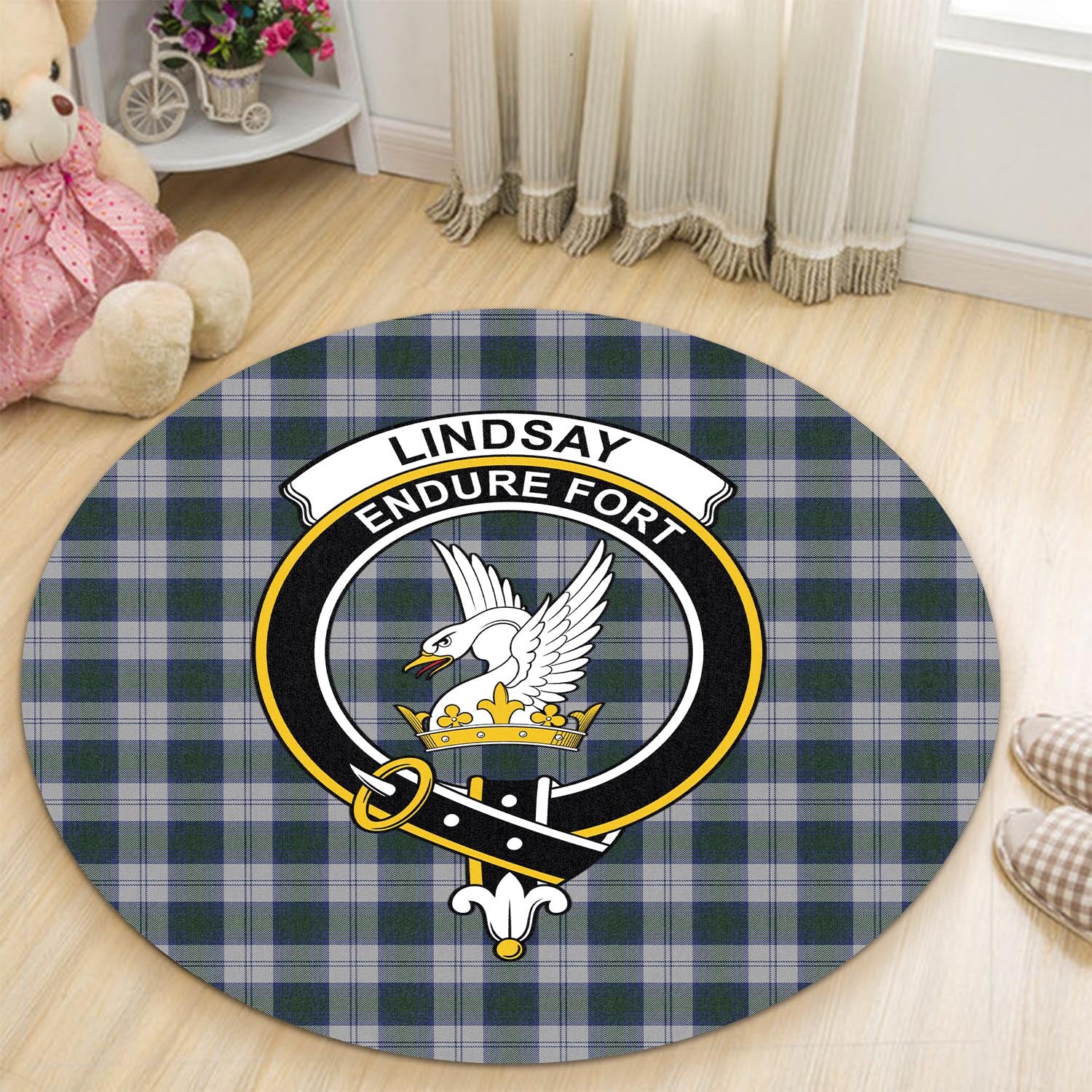 lindsay-dress-tartan-round-rug-with-family-crest