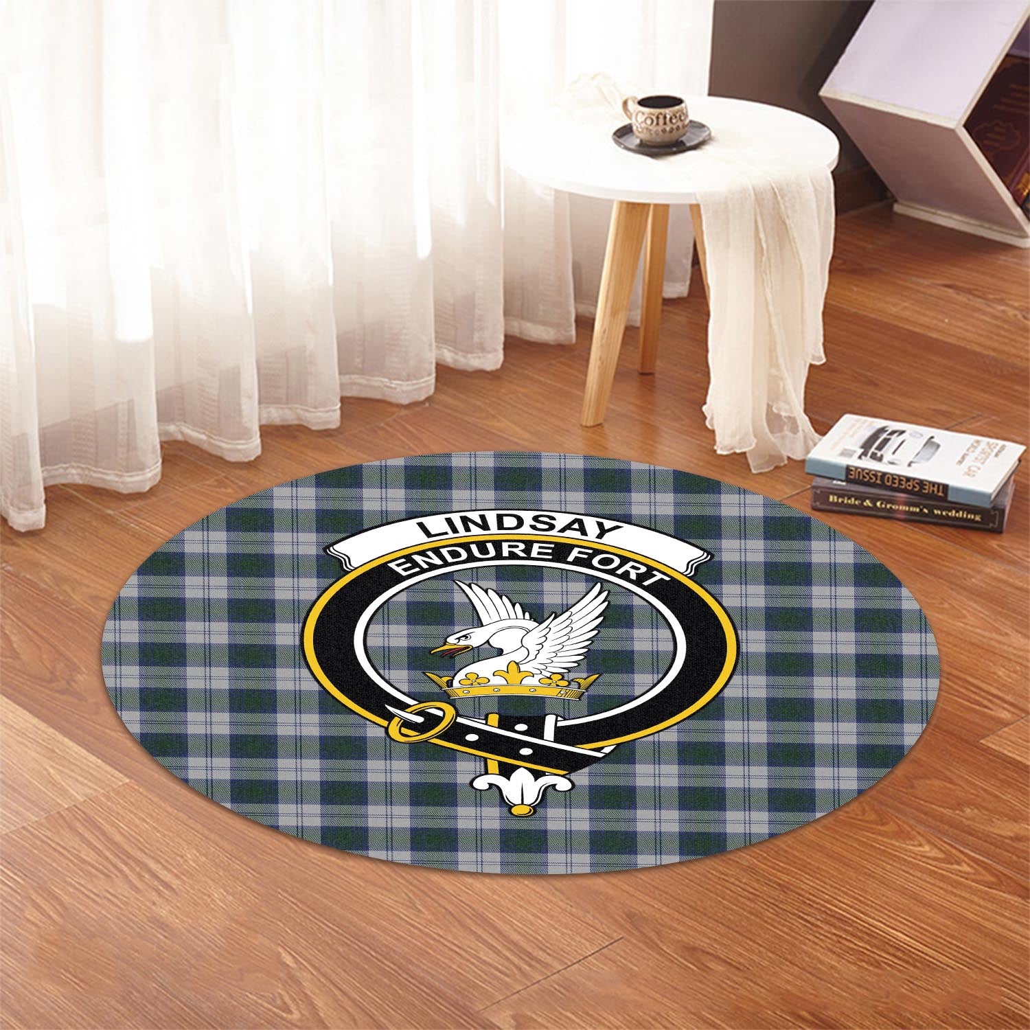 lindsay-dress-tartan-round-rug-with-family-crest