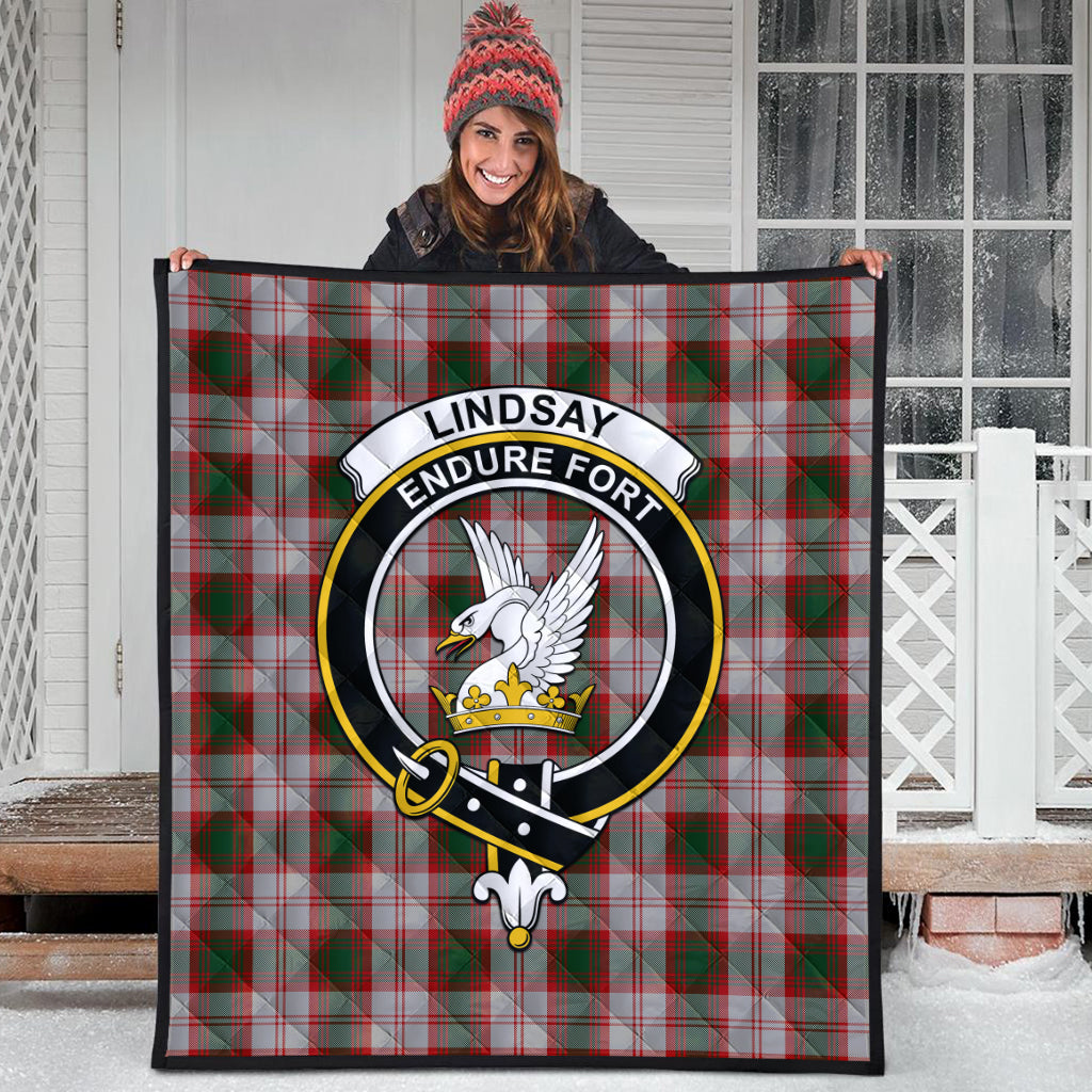 lindsay-dress-red-tartan-quilt-with-family-crest