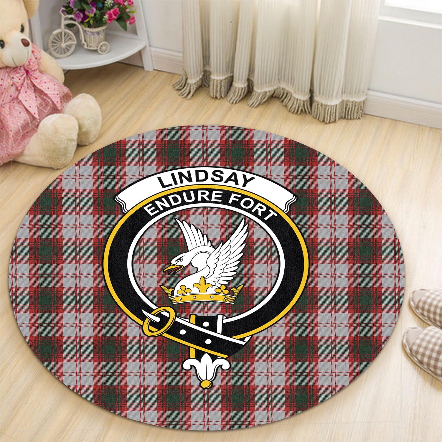 lindsay-dress-red-tartan-round-rug-with-family-crest