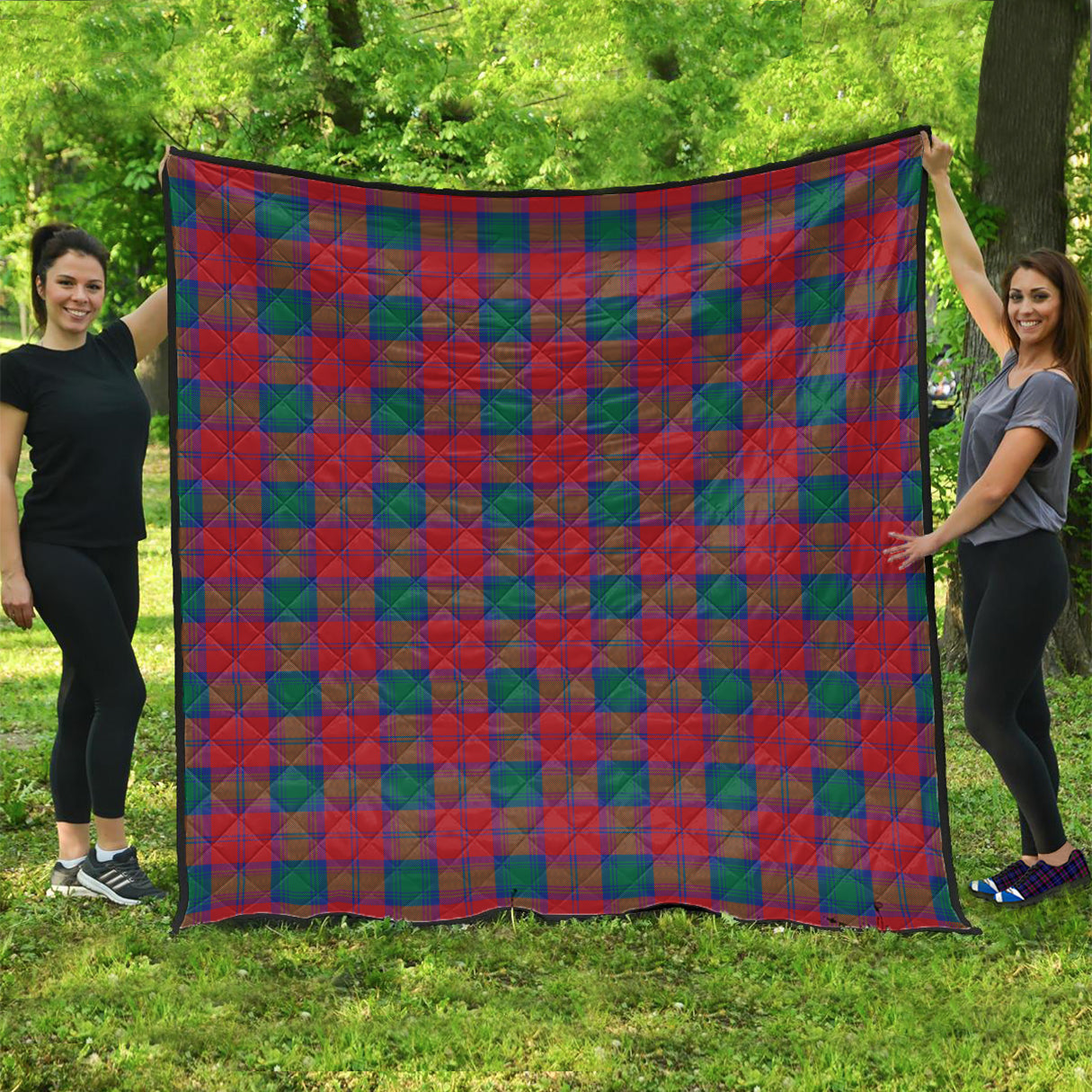 lindsay-modern-tartan-quilt