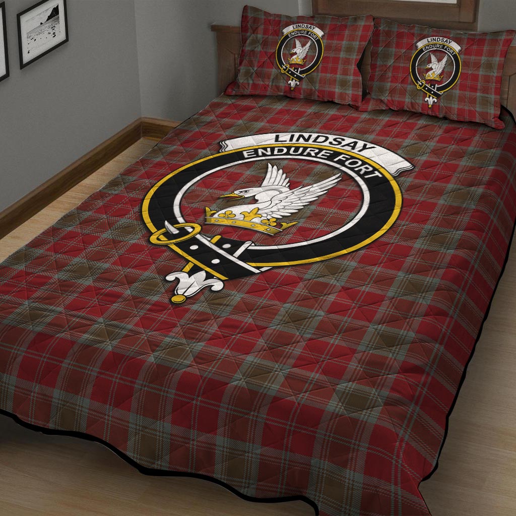 Lindsay Weathered Tartan Quilt Bed Set with Family Crest - Tartan Vibes Clothing