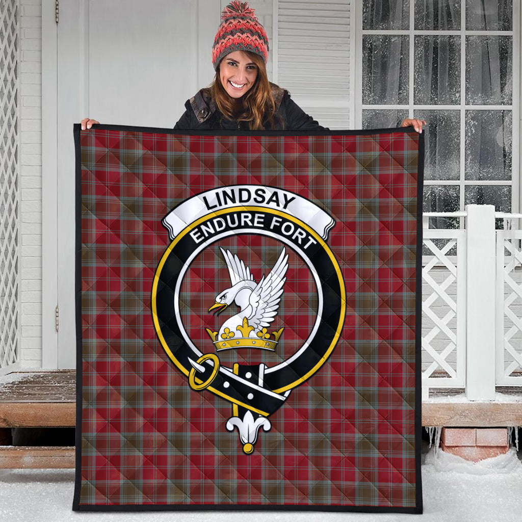 lindsay-weathered-tartan-quilt-with-family-crest