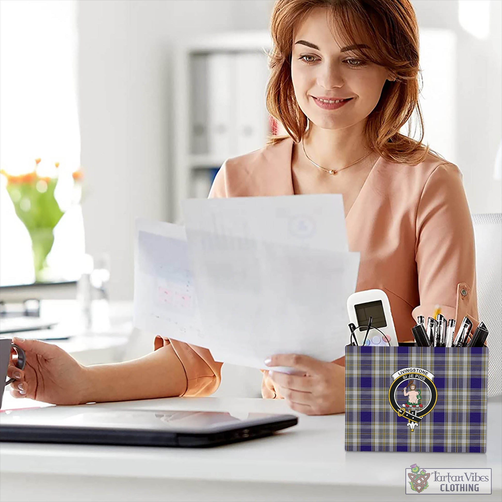 Tartan Vibes Clothing Livingston Dress Tartan Pen Holder with Family Crest