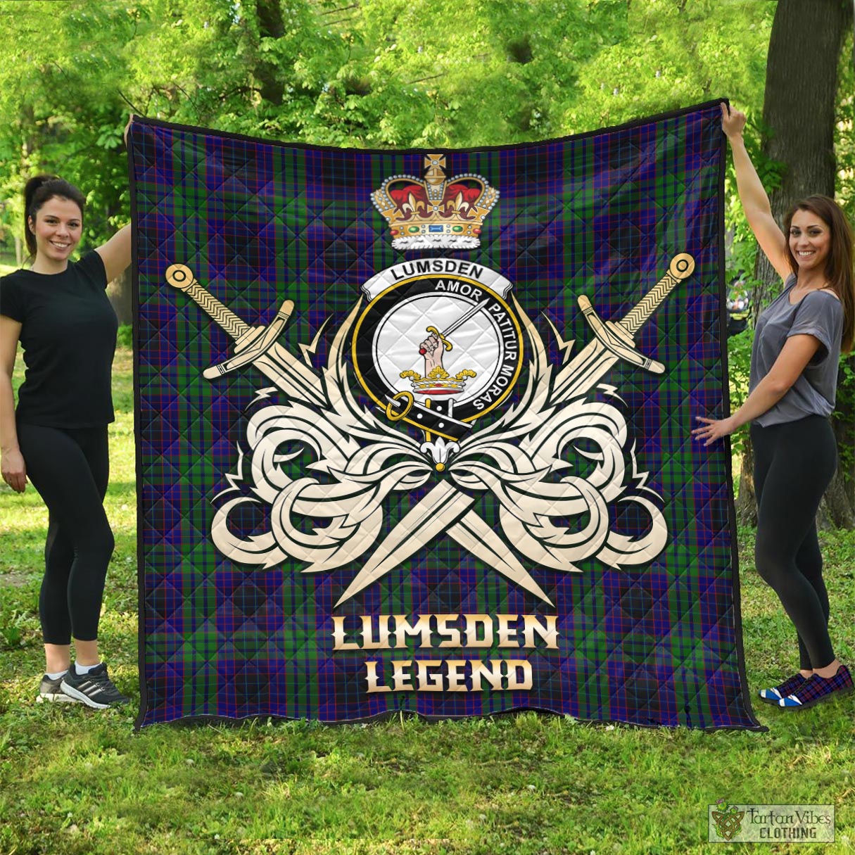 Tartan Vibes Clothing Lumsden Green Tartan Quilt with Clan Crest and the Golden Sword of Courageous Legacy