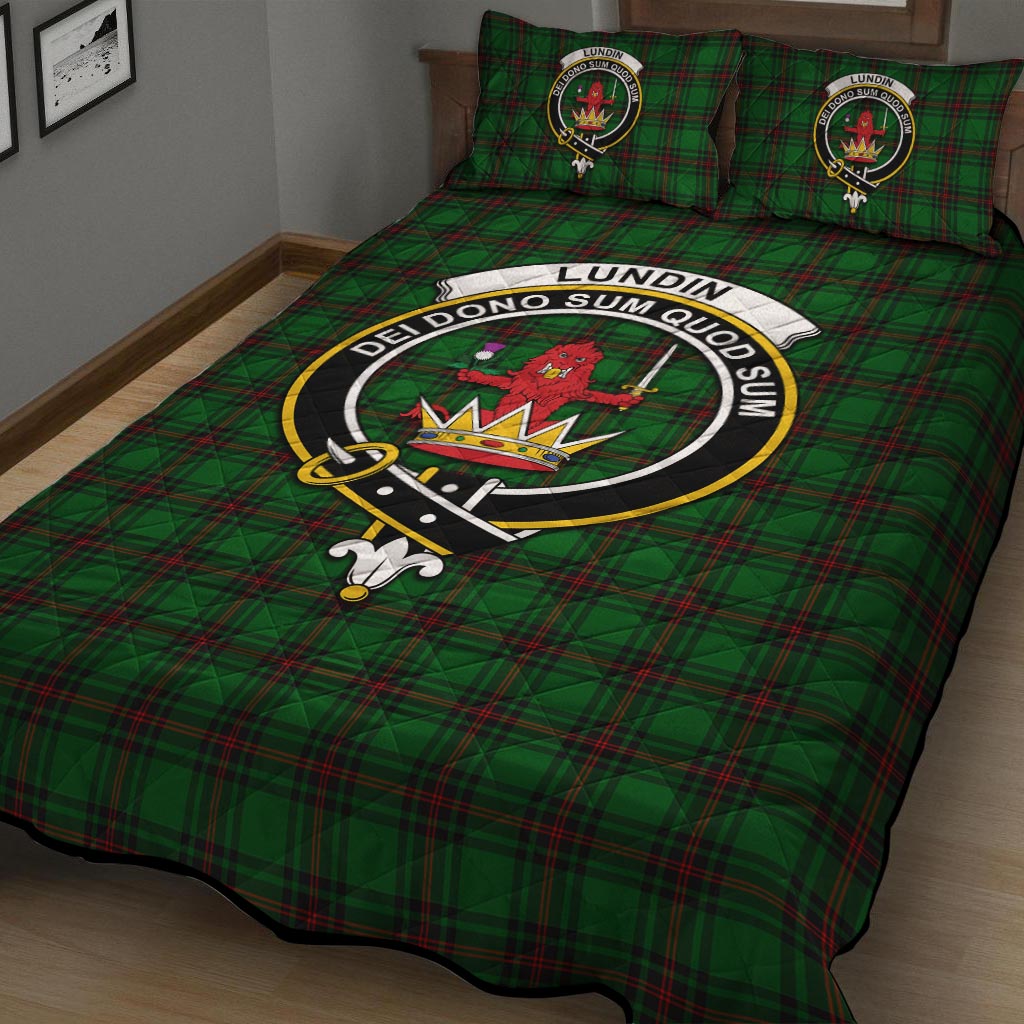 Lundin Tartan Quilt Bed Set with Family Crest - Tartanvibesclothing