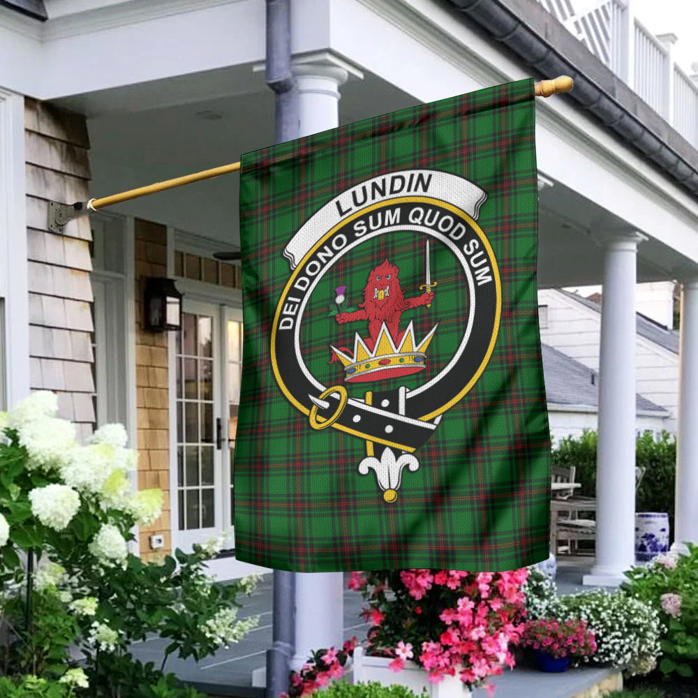 Lundin Tartan Flag with Family Crest - Tartan Vibes Clothing