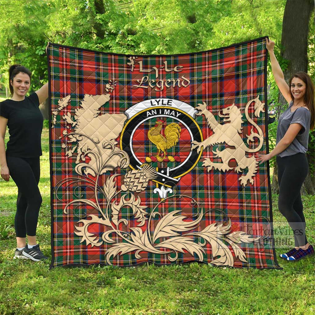 Tartan Vibes Clothing Lyle Tartan Quilt with Family Crest and Scottish Symbol Style