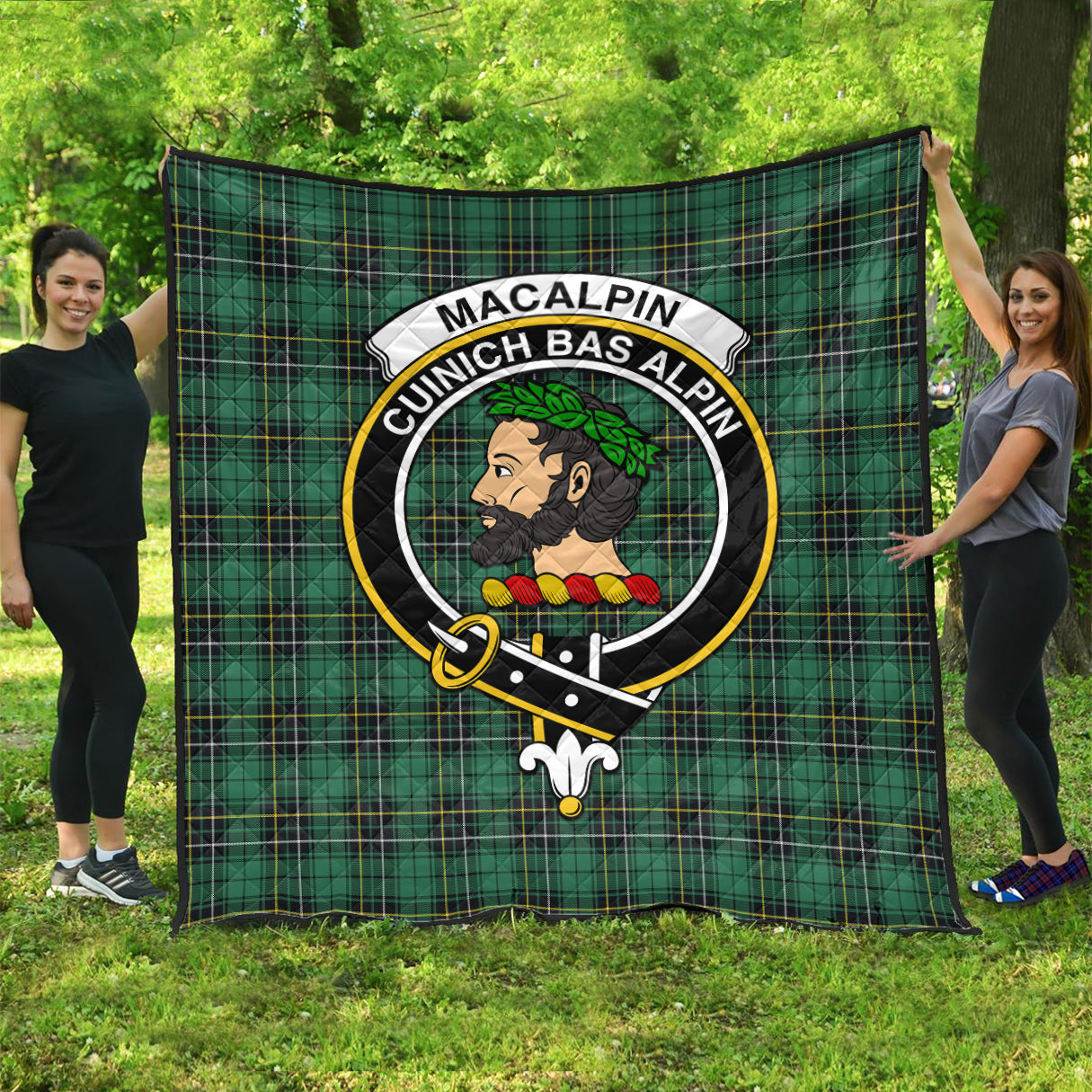 macalpin-ancient-tartan-quilt-with-family-crest