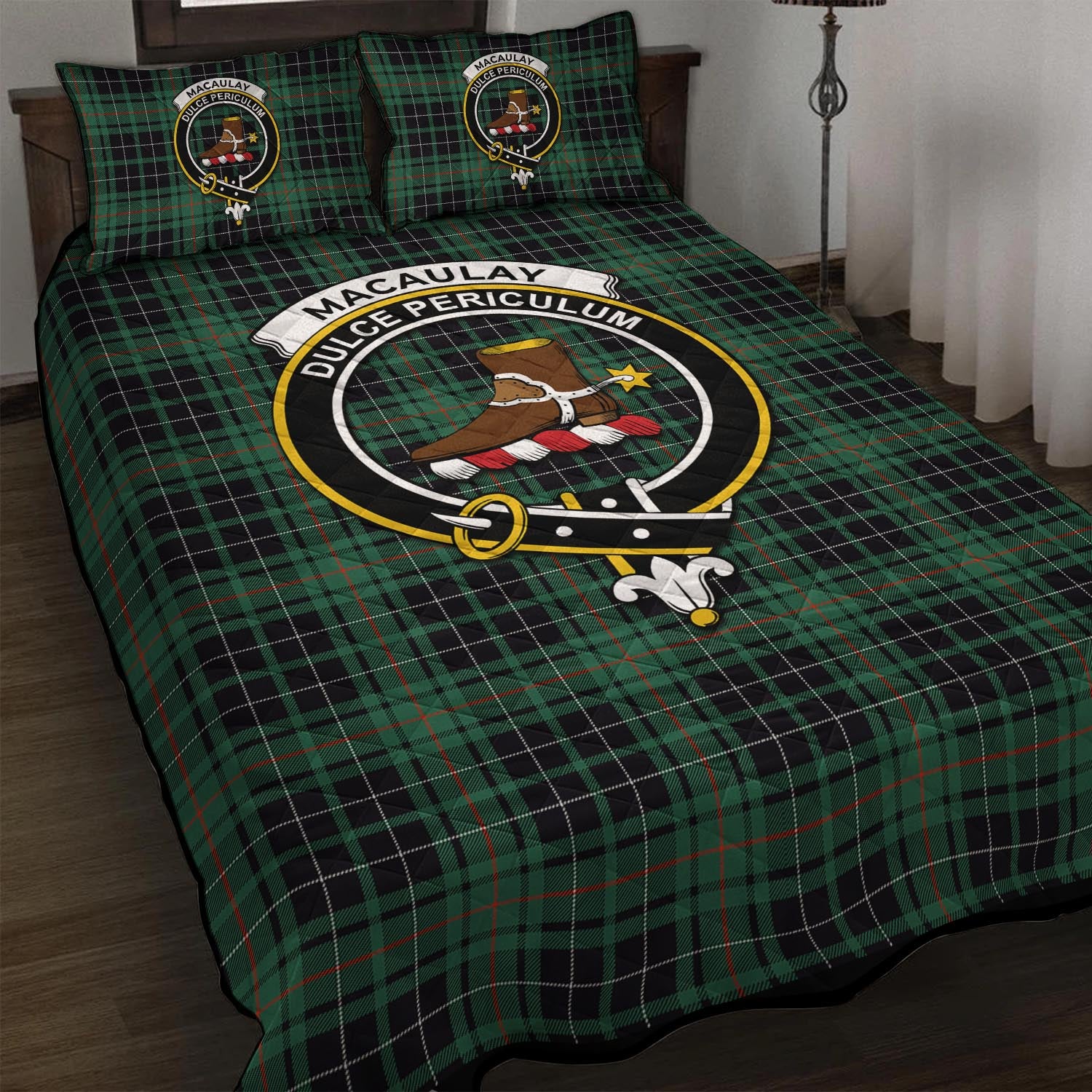 MacAulay Hunting Ancient Tartan Quilt Bed Set with Family Crest - Tartanvibesclothing