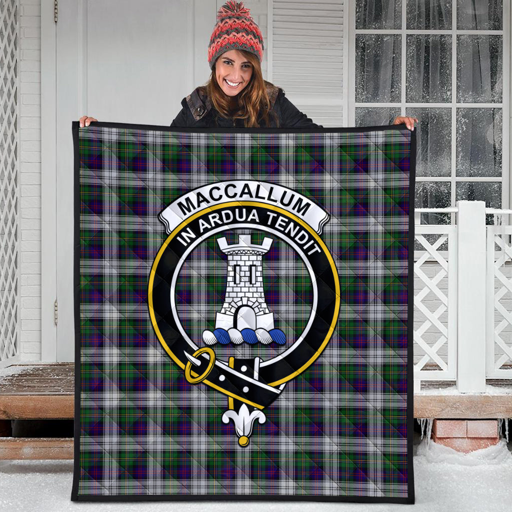 maccallum-dress-tartan-quilt-with-family-crest