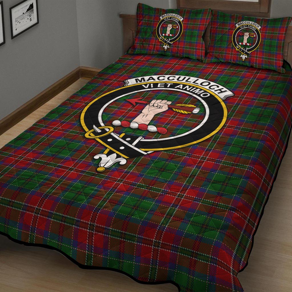 MacCulloch Tartan Quilt Bed Set with Family Crest - Tartanvibesclothing