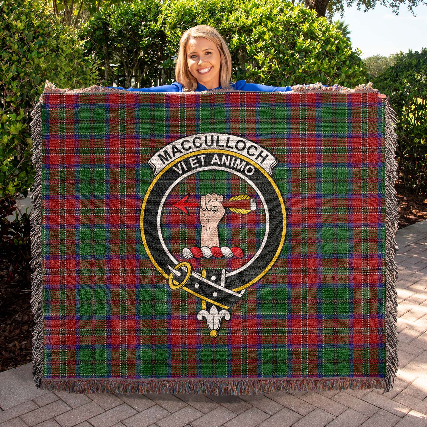 Tartan Vibes Clothing MacCulloch Tartan Woven Blanket with Family Crest