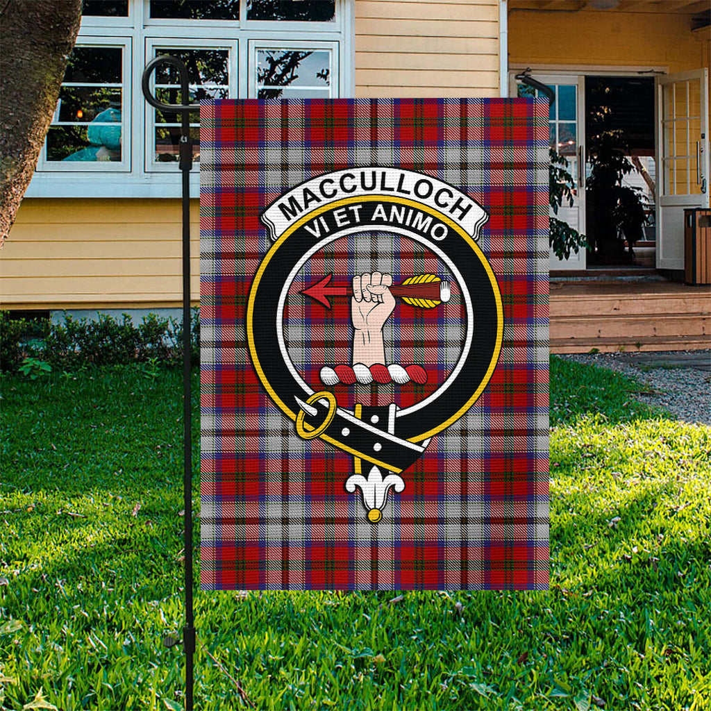 macculloch-dress-tartan-flag-with-family-crest