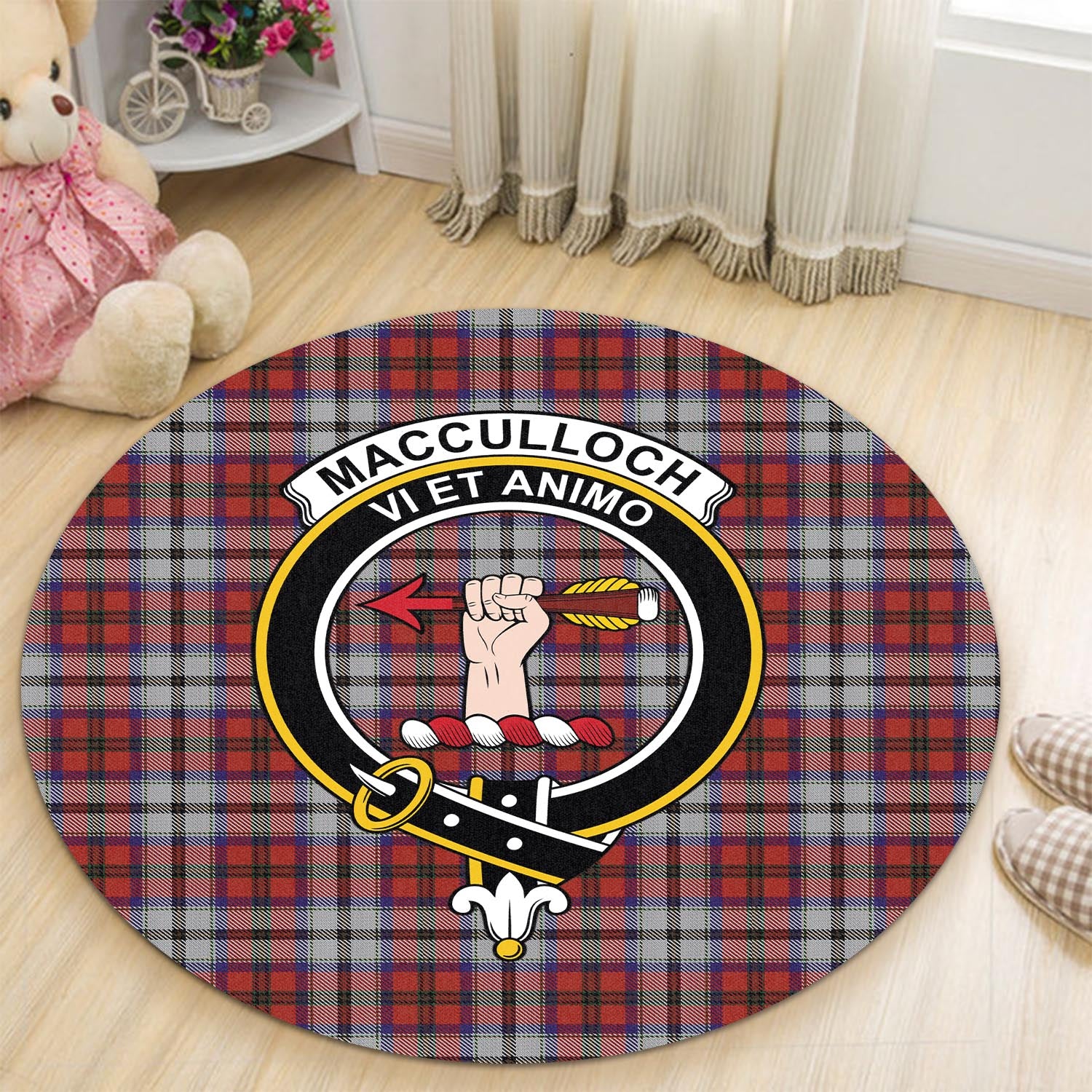 macculloch-dress-tartan-round-rug-with-family-crest