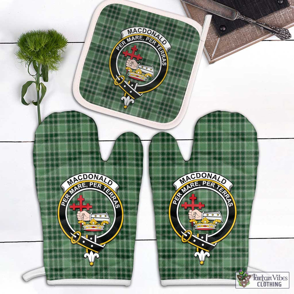 MacDonald Lord of the Isles Hunting Tartan Combo Oven Mitt & Pot-Holder with Family Crest Combo 1 Oven Mitt & 1 Pot-Holder White - Tartan Vibes Clothing