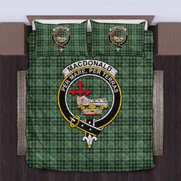 MacDonald Lord of the Isles Hunting Tartan Quilt Bed Set with Family Crest