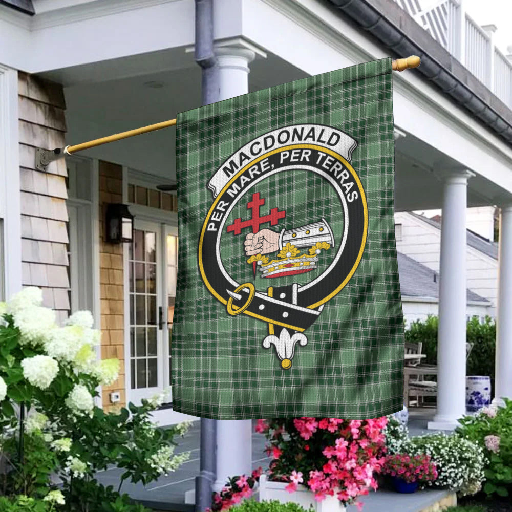 MacDonald Lord of the Isles Hunting Tartan Flag with Family Crest - Tartan Vibes Clothing