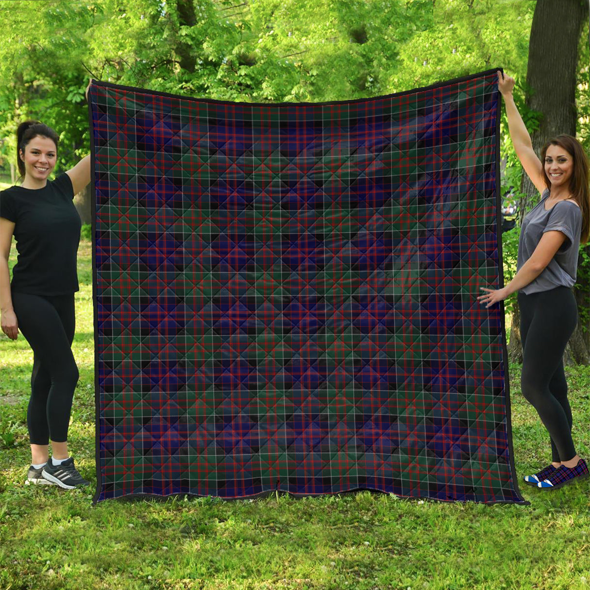 macdonald-of-clan-ranald-tartan-quilt