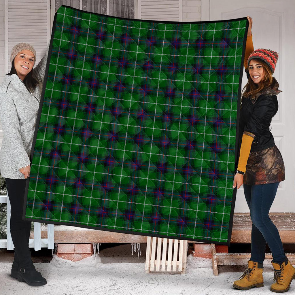 macdonald-of-the-isles-tartan-quilt