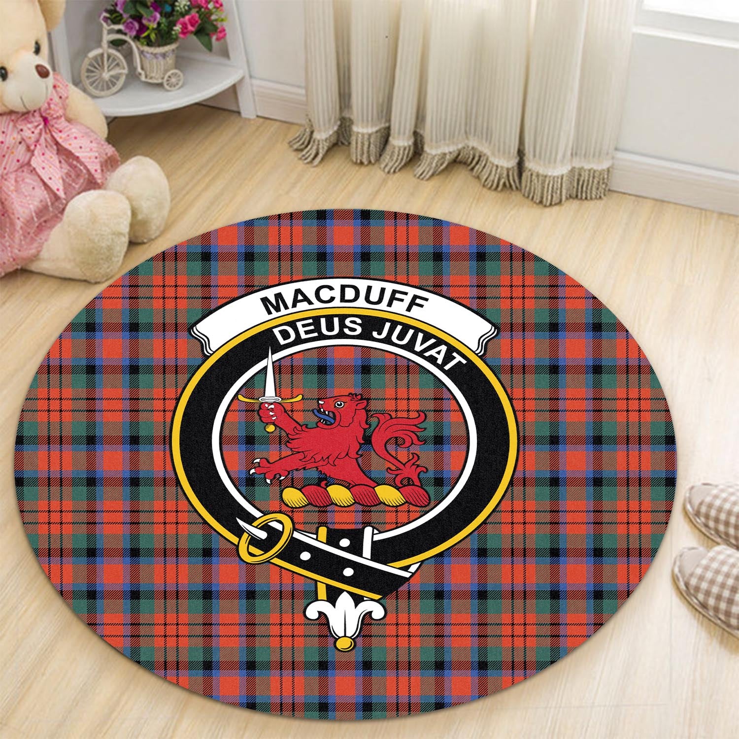 macduff-ancient-tartan-round-rug-with-family-crest