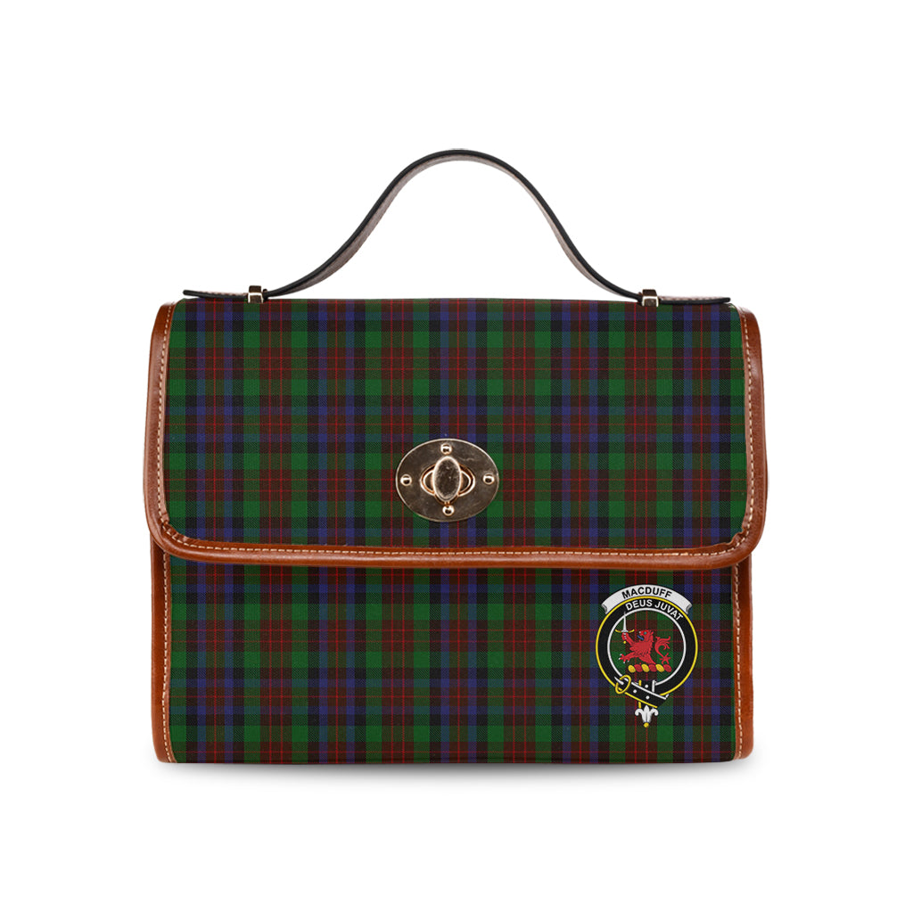 macduff-hunting-tartan-leather-strap-waterproof-canvas-bag-with-family-crest