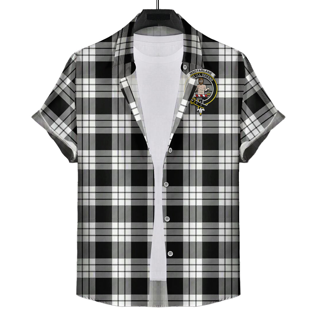 macfarlane-black-white-tartan-short-sleeve-button-down-shirt-with-family-crest