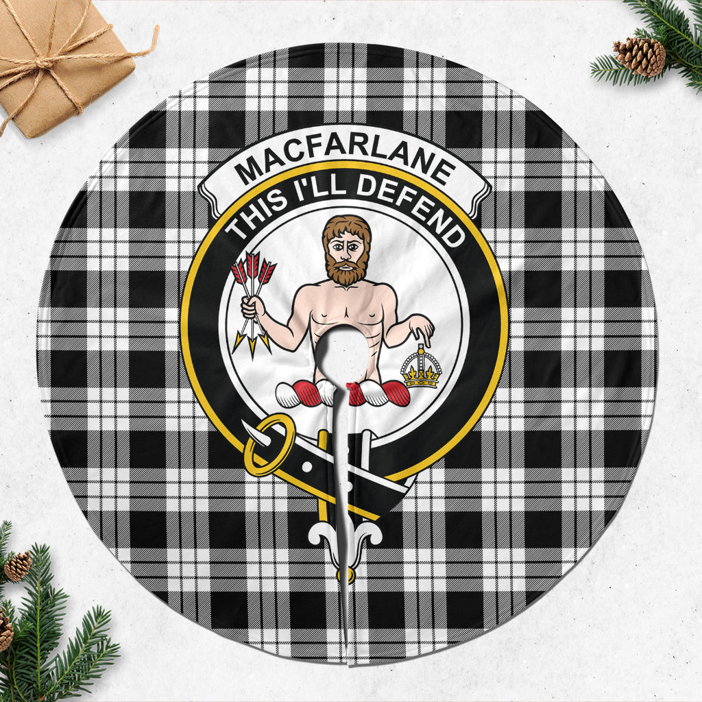 MacFarlane Black White Tartan Christmas Tree Skirt with Family Crest - Tartanvibesclothing