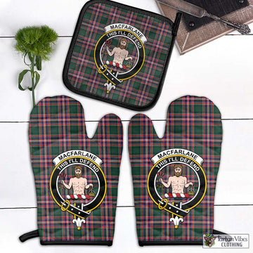 MacFarlane Hunting Modern Tartan Combo Oven Mitt & Pot-Holder with Family Crest