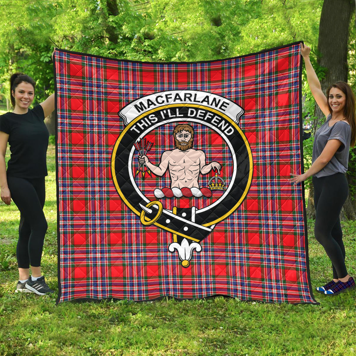 macfarlane-modern-tartan-quilt-with-family-crest