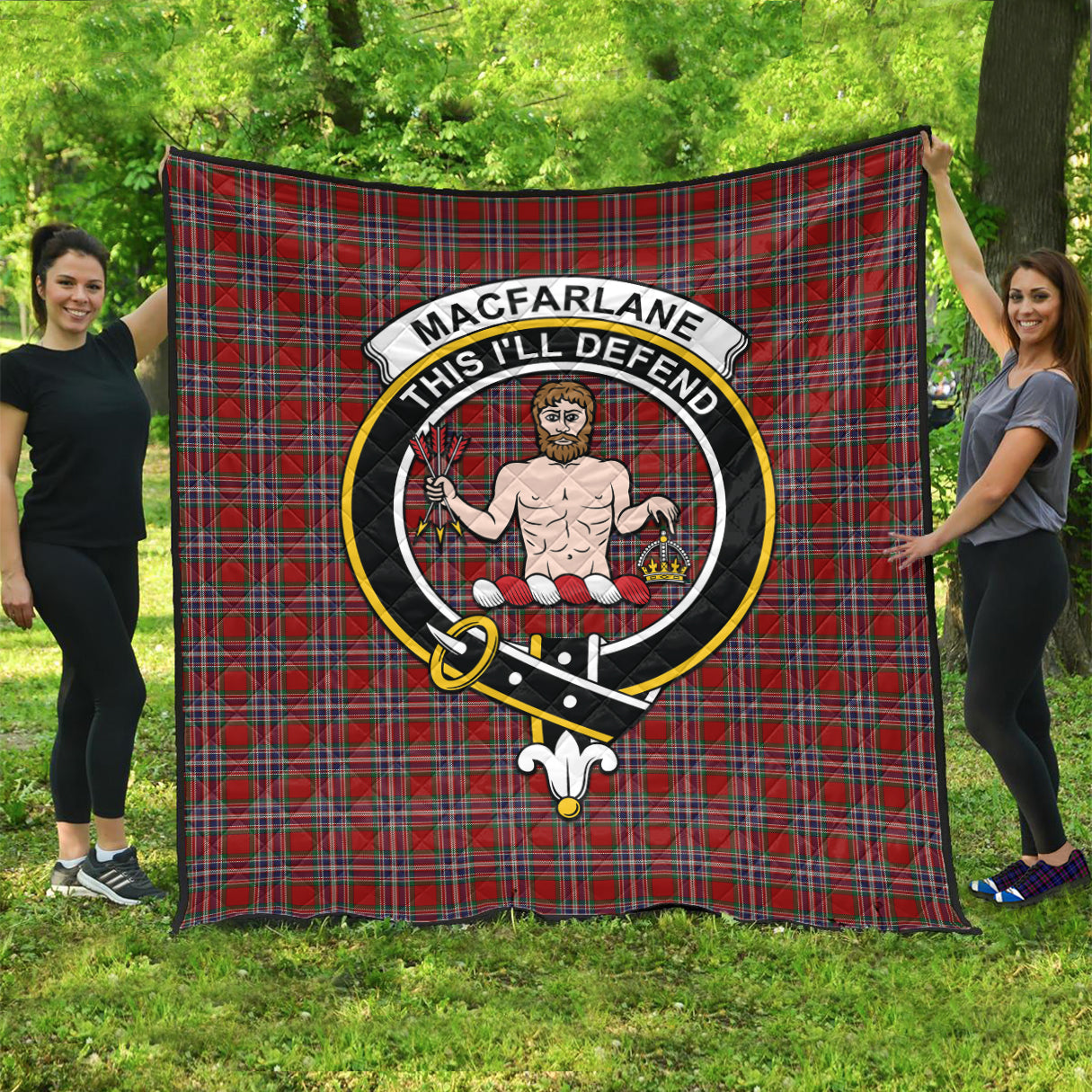 macfarlane-red-tartan-quilt-with-family-crest