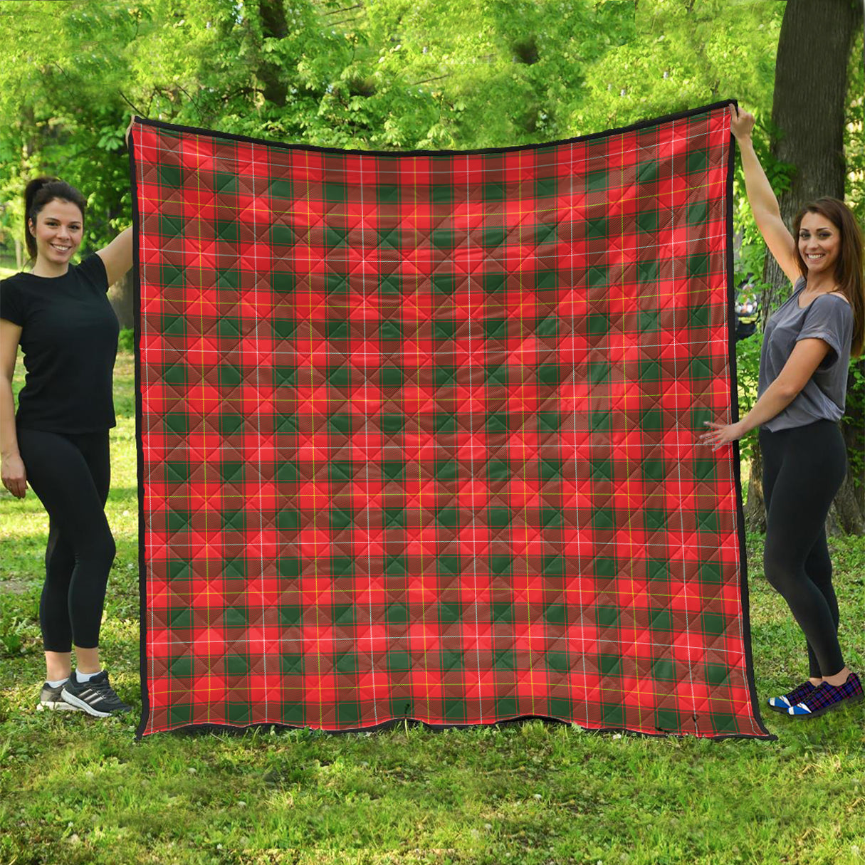 macfie-modern-tartan-quilt