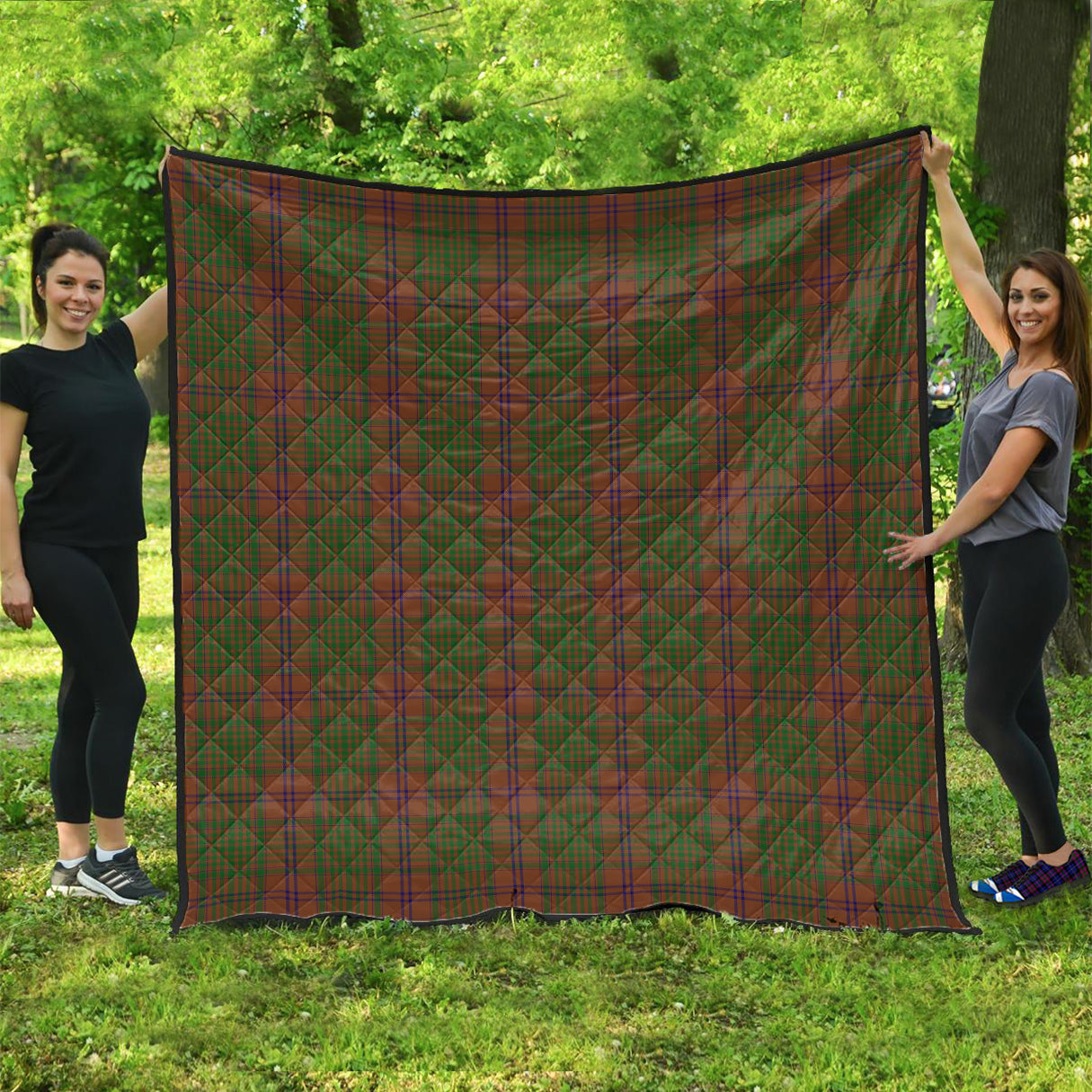 macgillivray-hunting-tartan-quilt