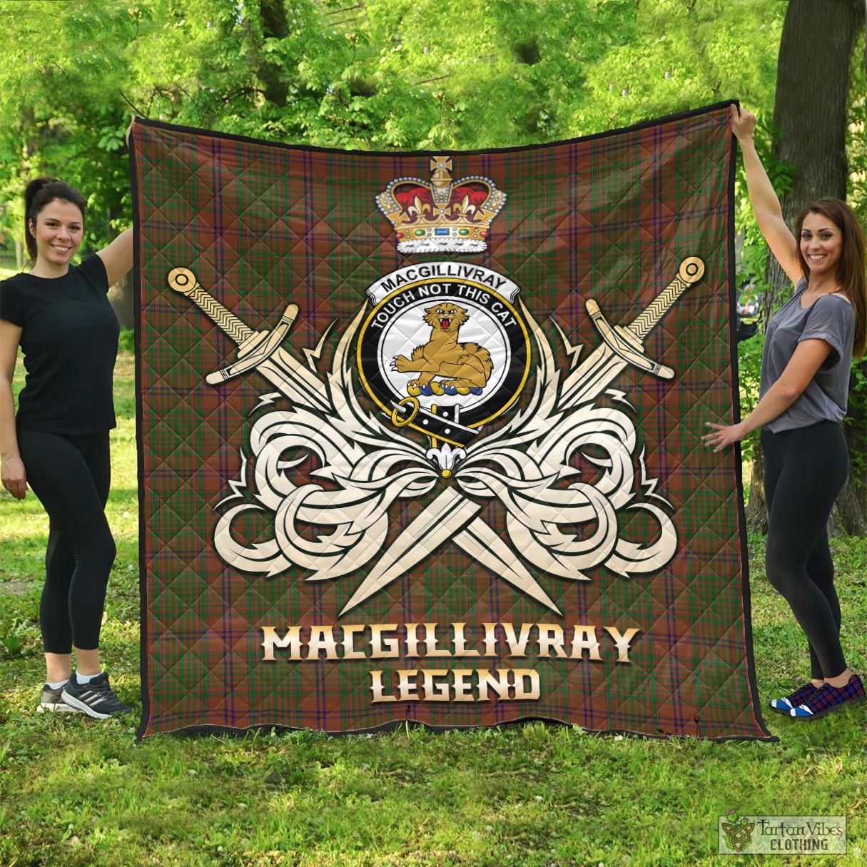 Tartan Vibes Clothing MacGillivray Hunting Tartan Quilt with Clan Crest and the Golden Sword of Courageous Legacy