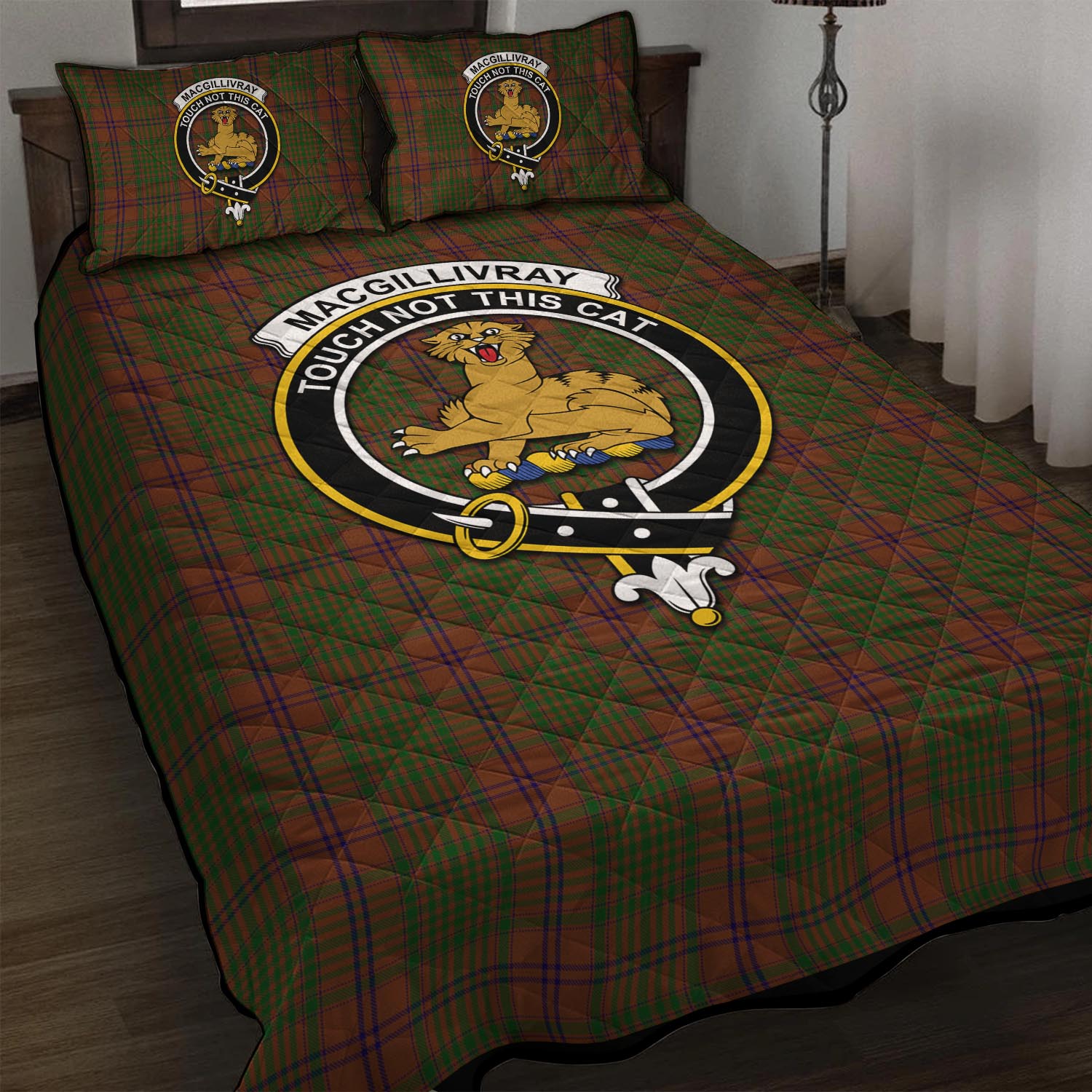 MacGillivray Hunting Tartan Quilt Bed Set with Family Crest - Tartan Vibes Clothing