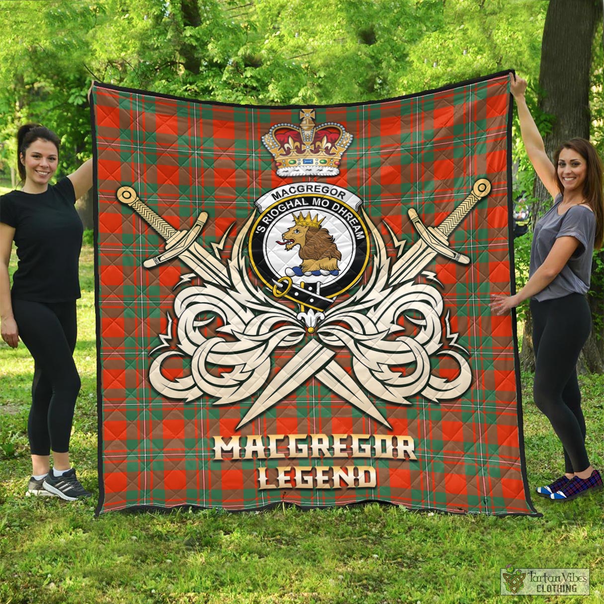 Tartan Vibes Clothing MacGregor Ancient Tartan Quilt with Clan Crest and the Golden Sword of Courageous Legacy